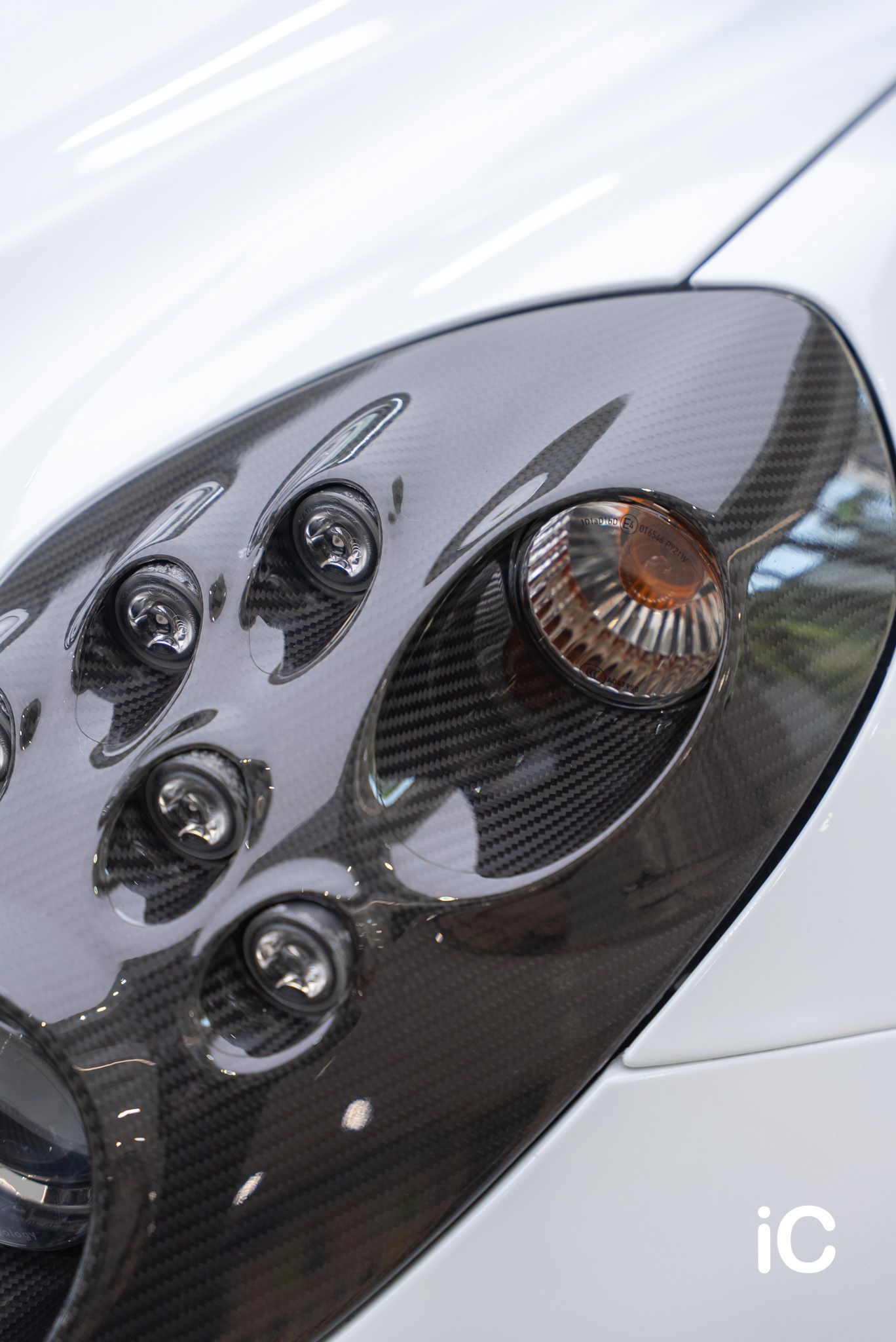 ic-detail-alfa-romeo-4c-white-gyeon-ppf-19