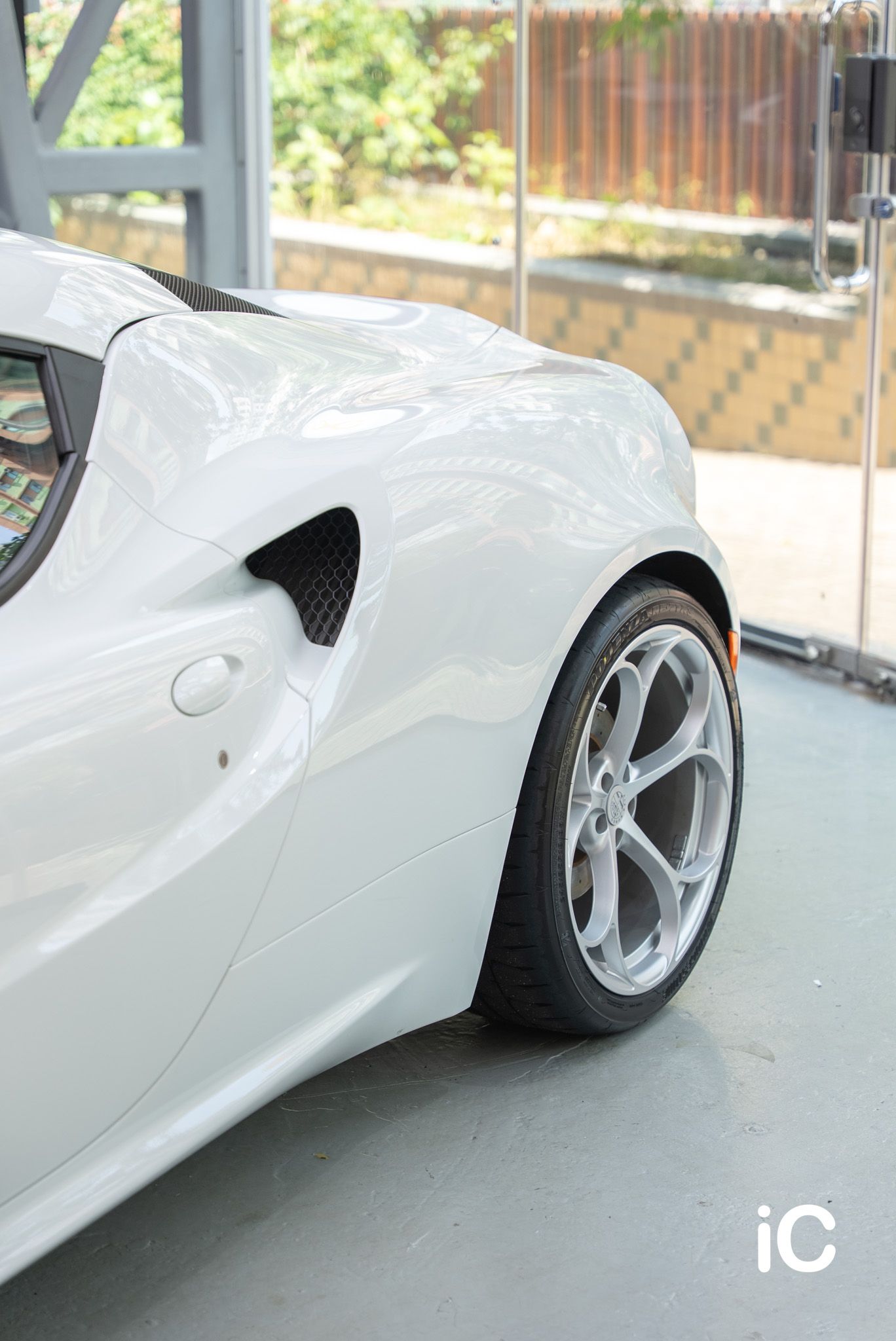 ic-detail-alfa-romeo-4c-white-gyeon-ppf-21