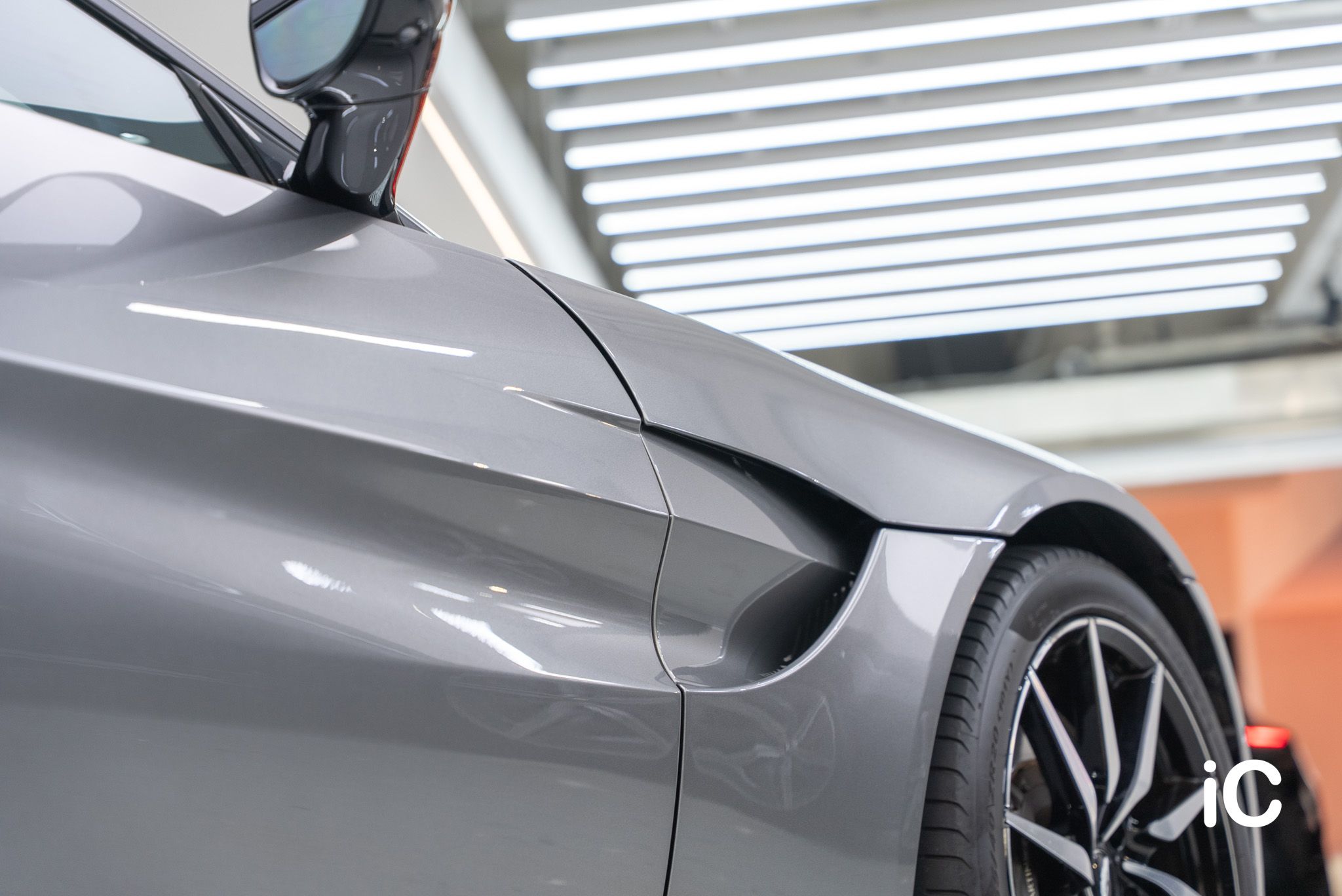 ic-detail-aston-martin-vantage-grey-gyeon-ppf-13