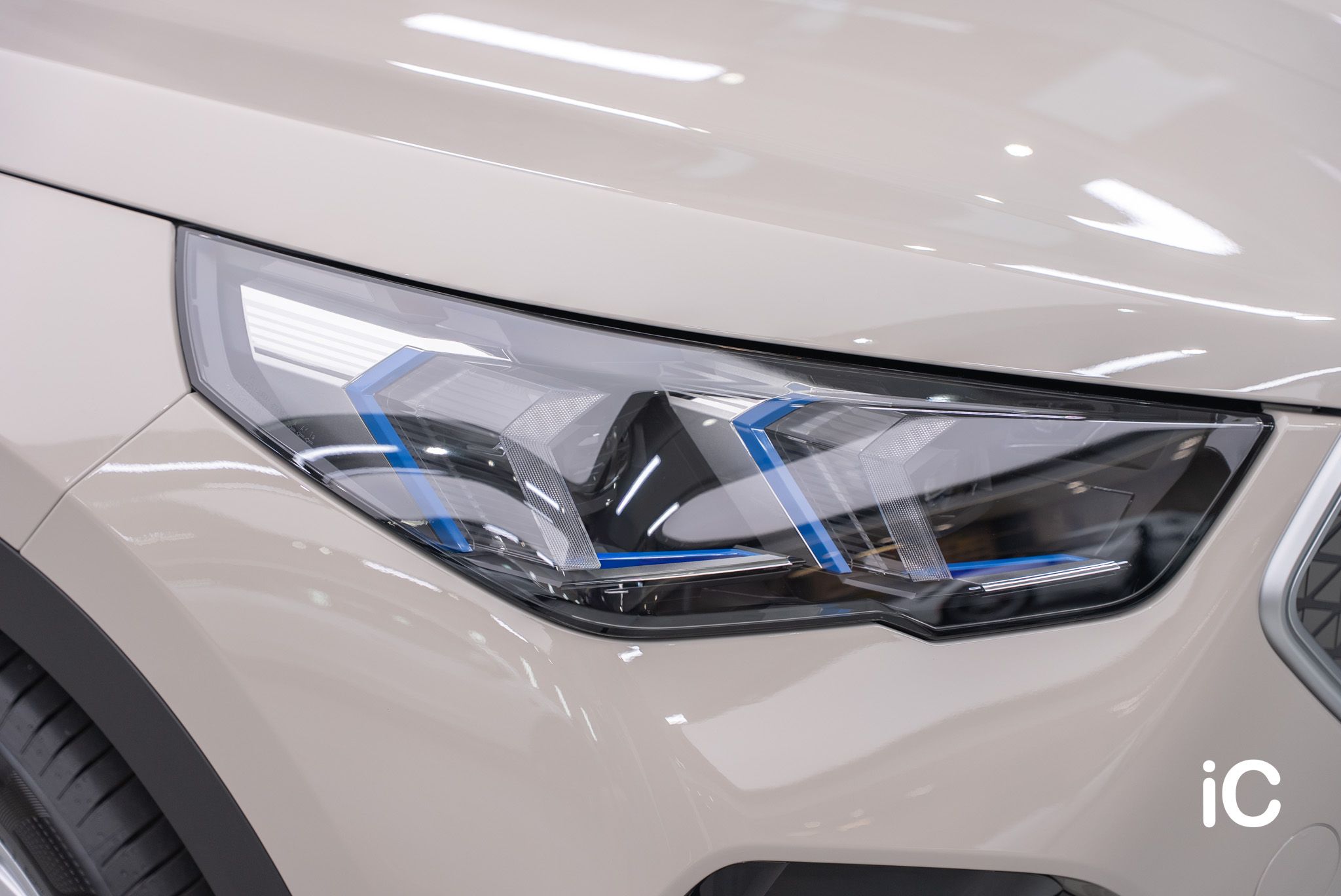 ic-detail-bmw-ix2-dune-grey-gyeon-ppf-5
