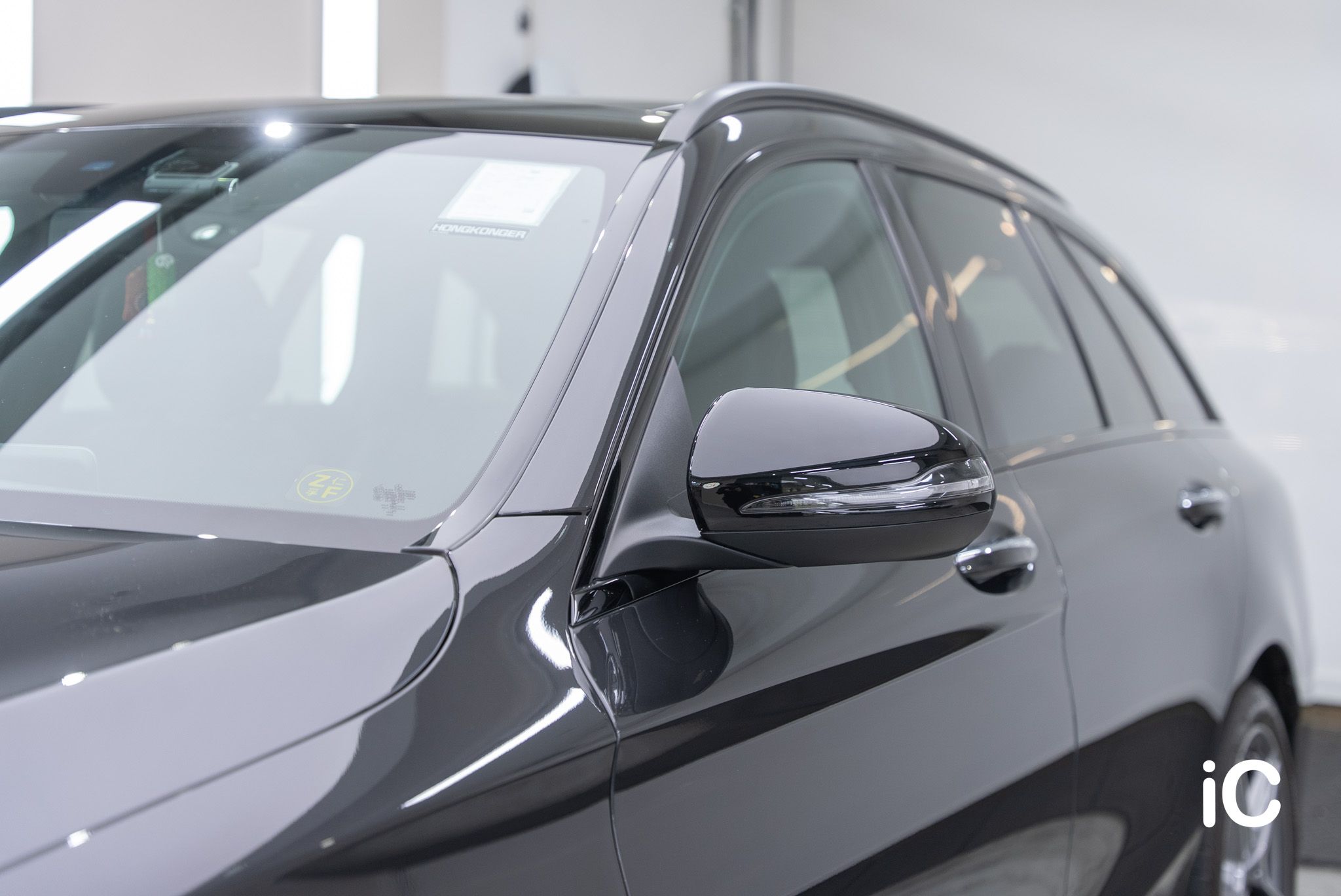 ic-detail-mercedes-benz-c-200-grey-ulgo-black-infinity-9