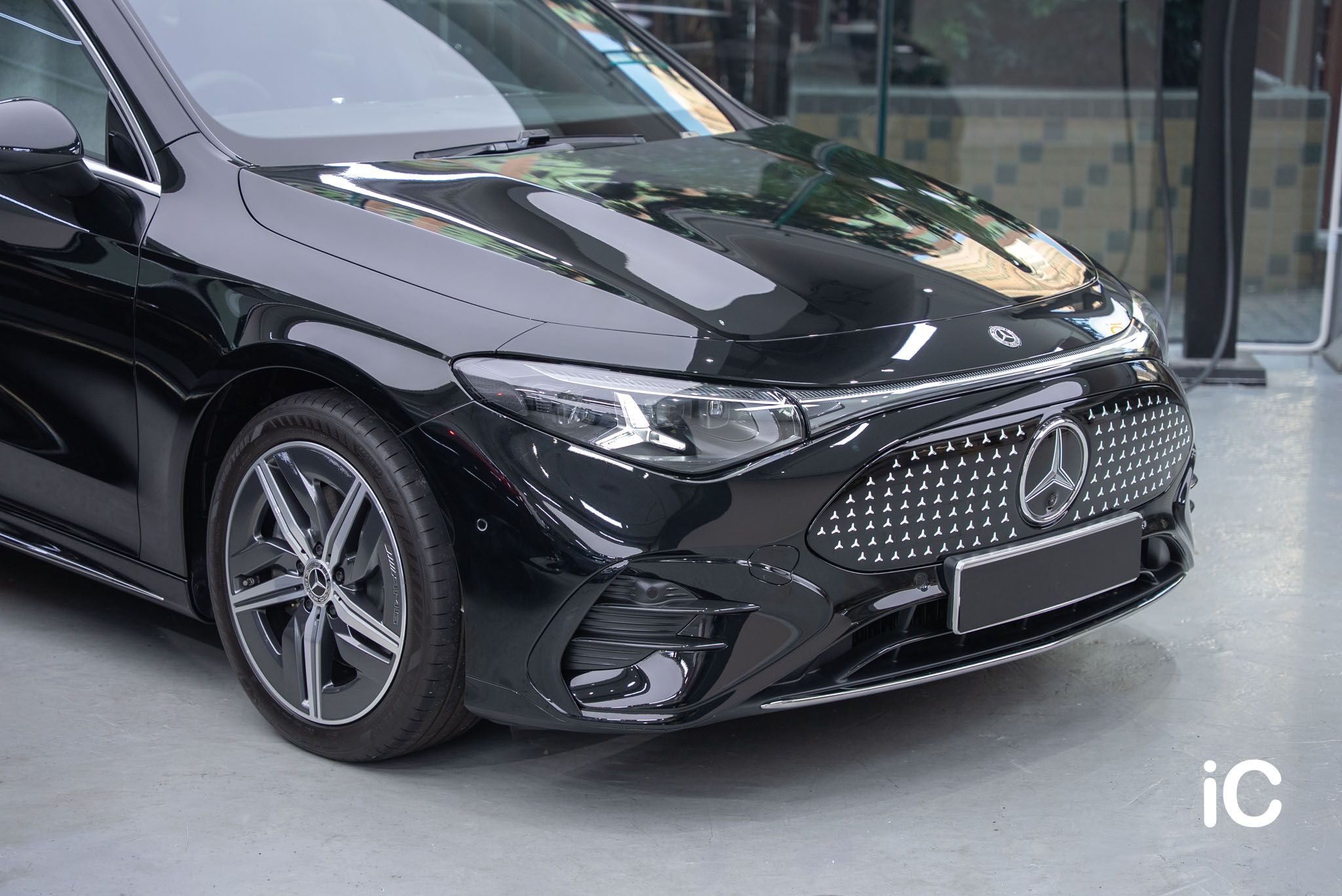 ic-detail-mrecedes-benz-cla-glass-black-gyeon-ppf-22