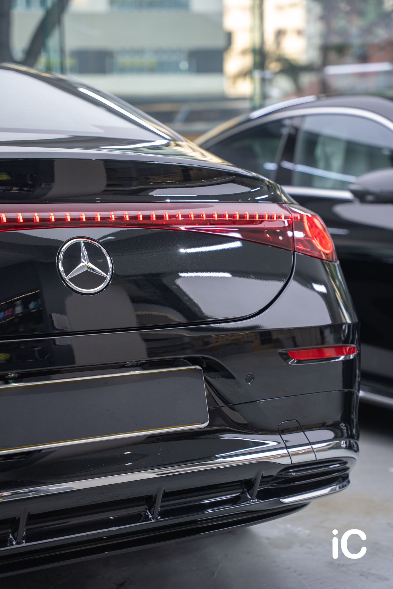 ic-detail-mrecedes-benz-cla-glass-black-gyeon-ppf-25