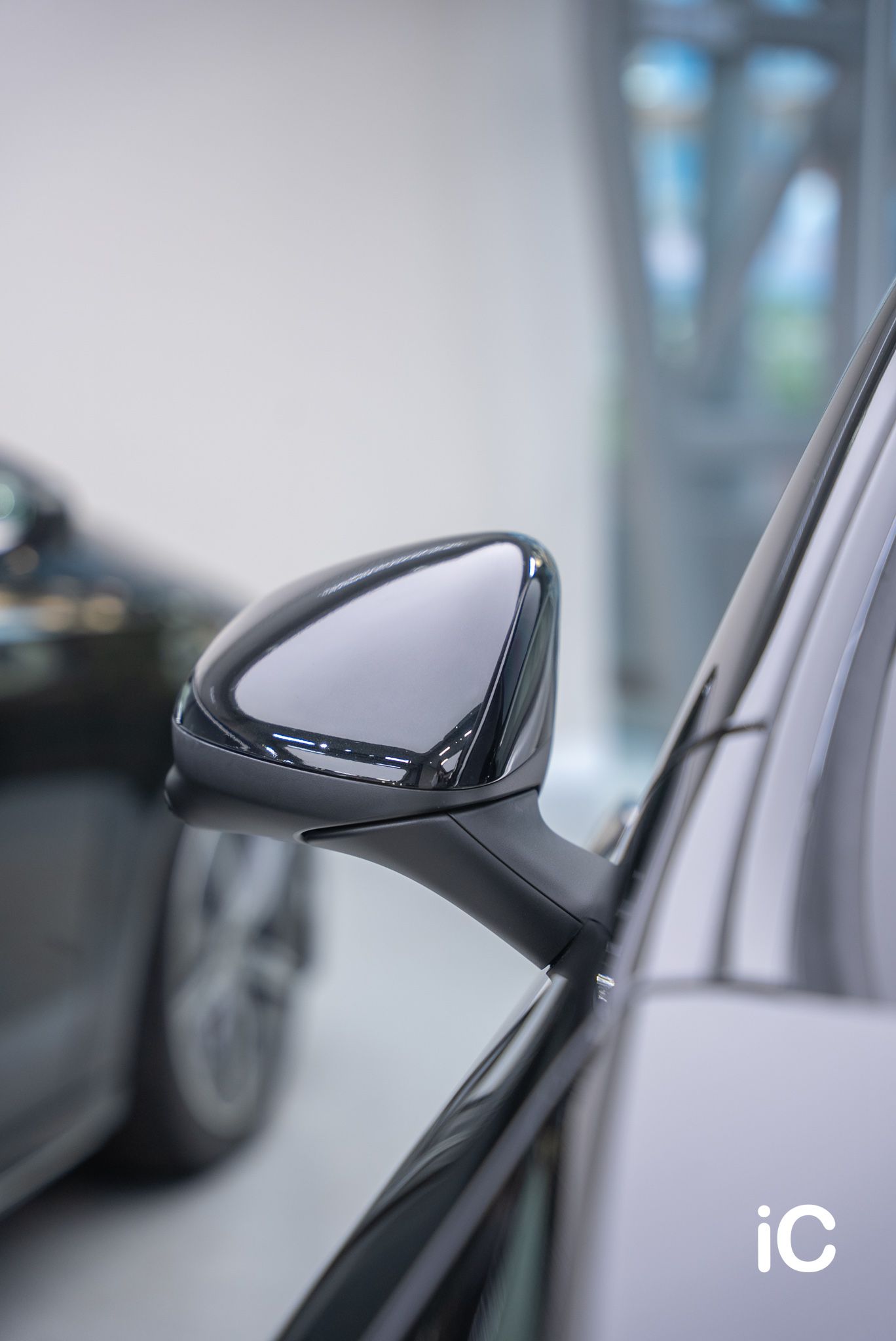 ic-detail-mrecedes-benz-cla-glass-black-gyeon-ppf-32