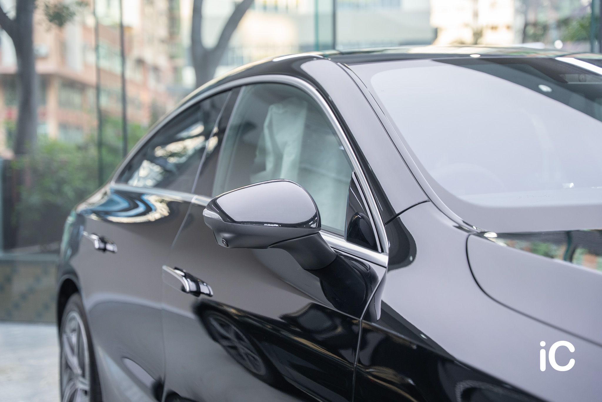 ic-detail-mrecedes-benz-cla-glass-black-gyeon-ppf-5