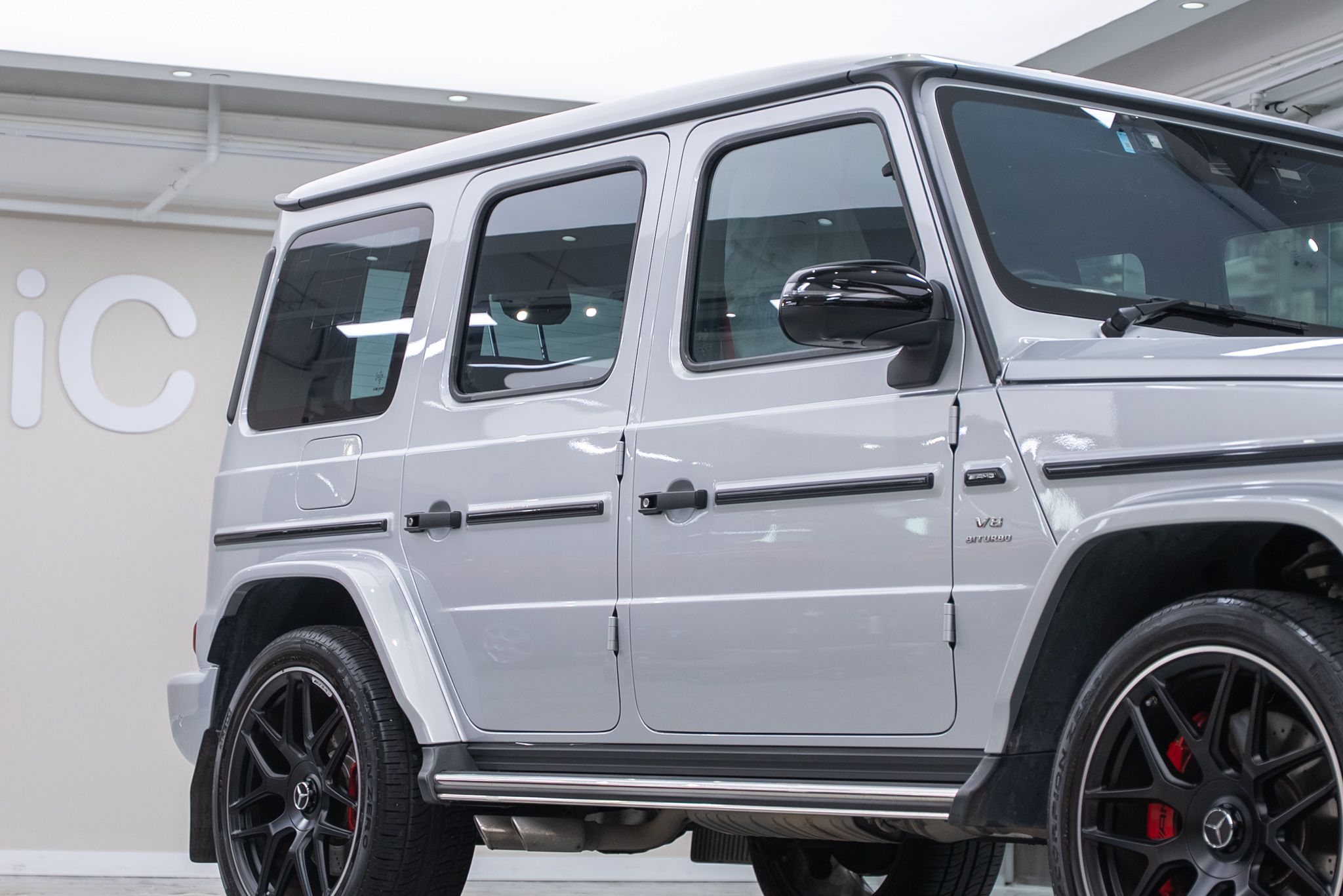 ic-detail-mrecedes-benz-g-glass-silver-gyeon-ppf-33