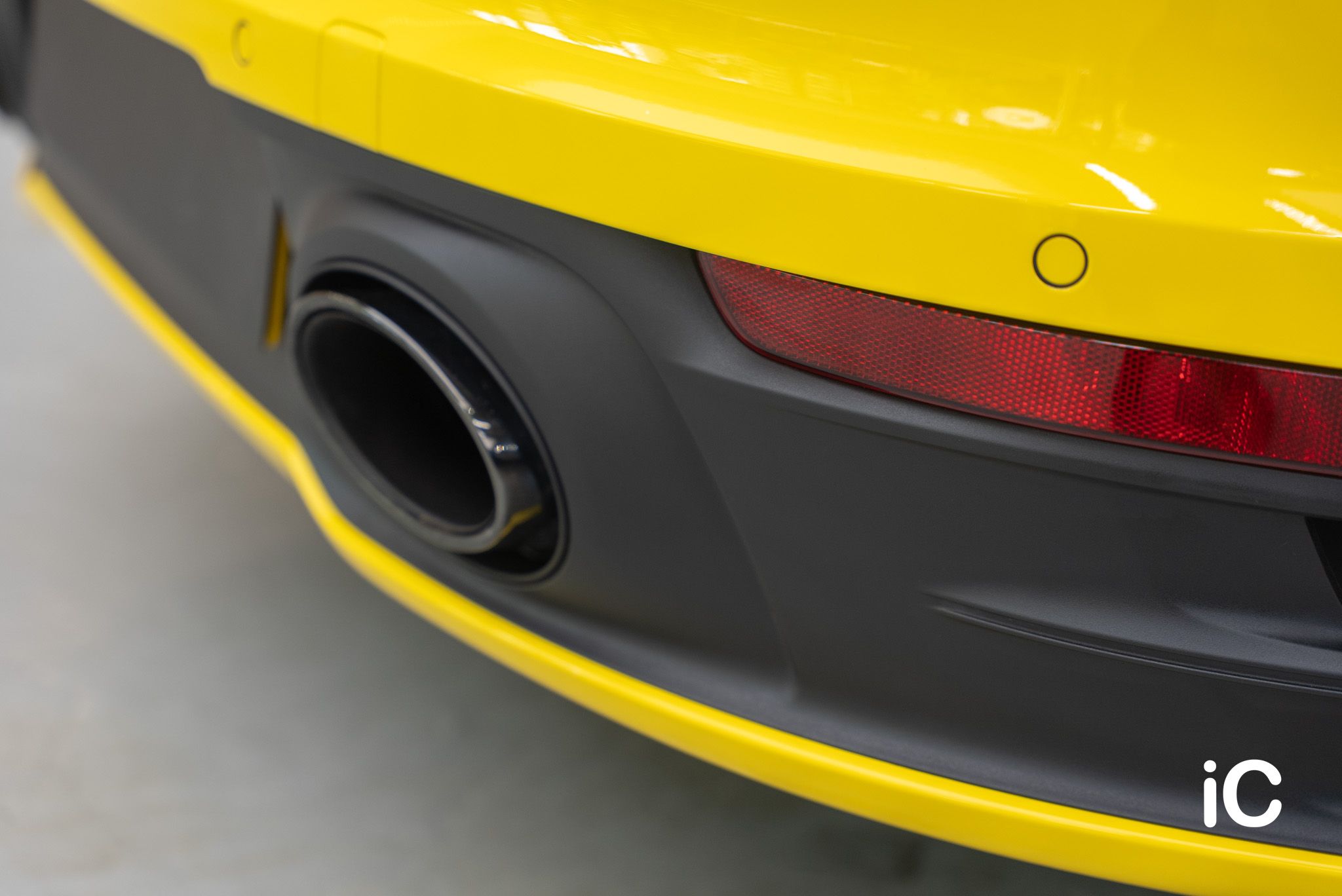 ic-detail-porsche-911-yellow-gyeon-ppf-15