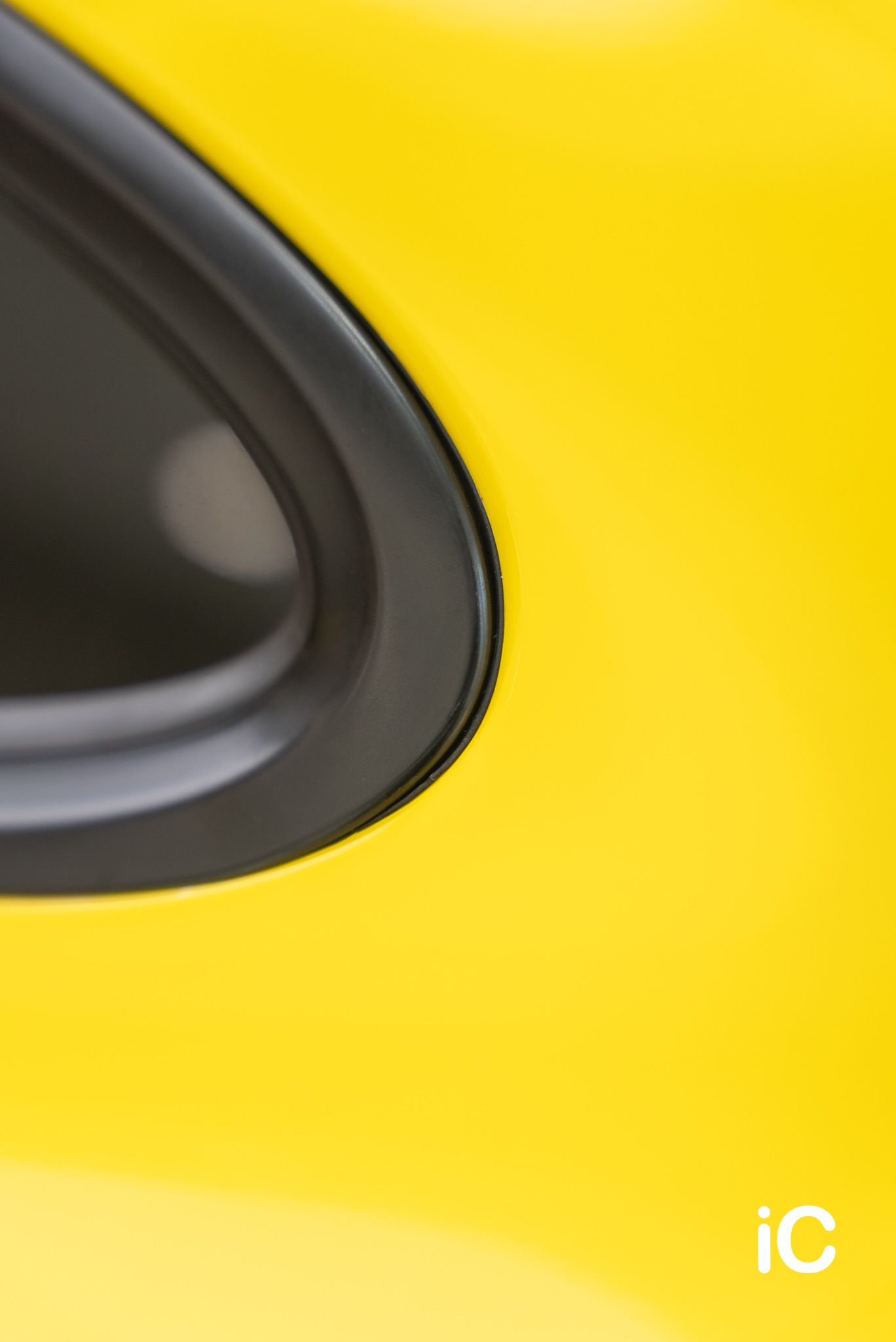 ic-detail-porsche-911-yellow-gyeon-ppf-24