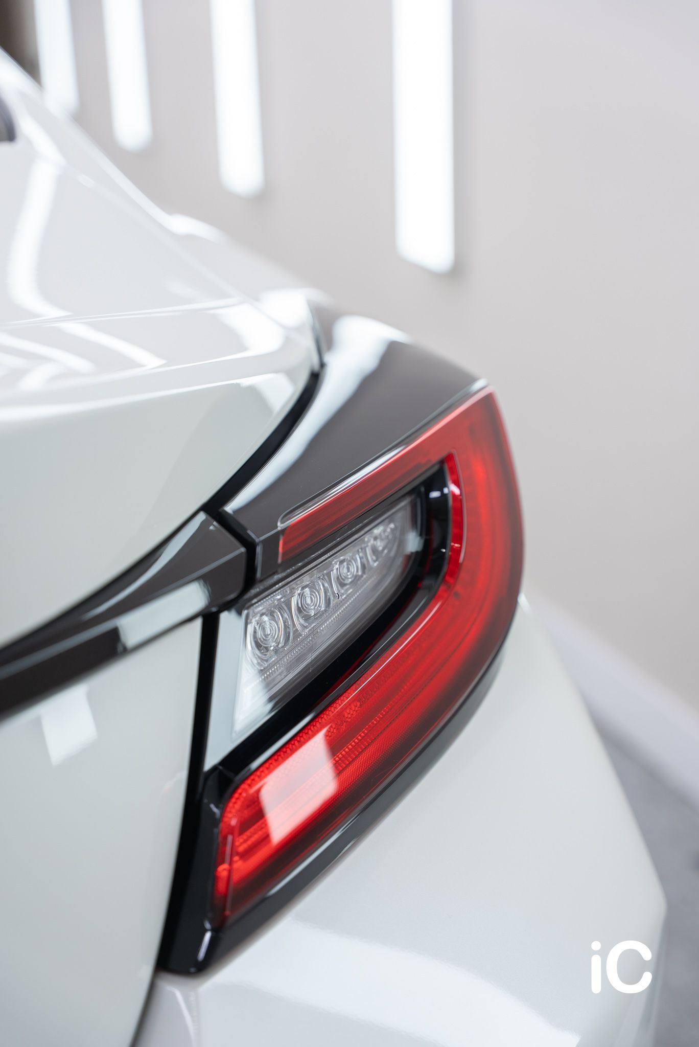 ic-detail-subaru-brz-white-ulgo-black-infinity-13