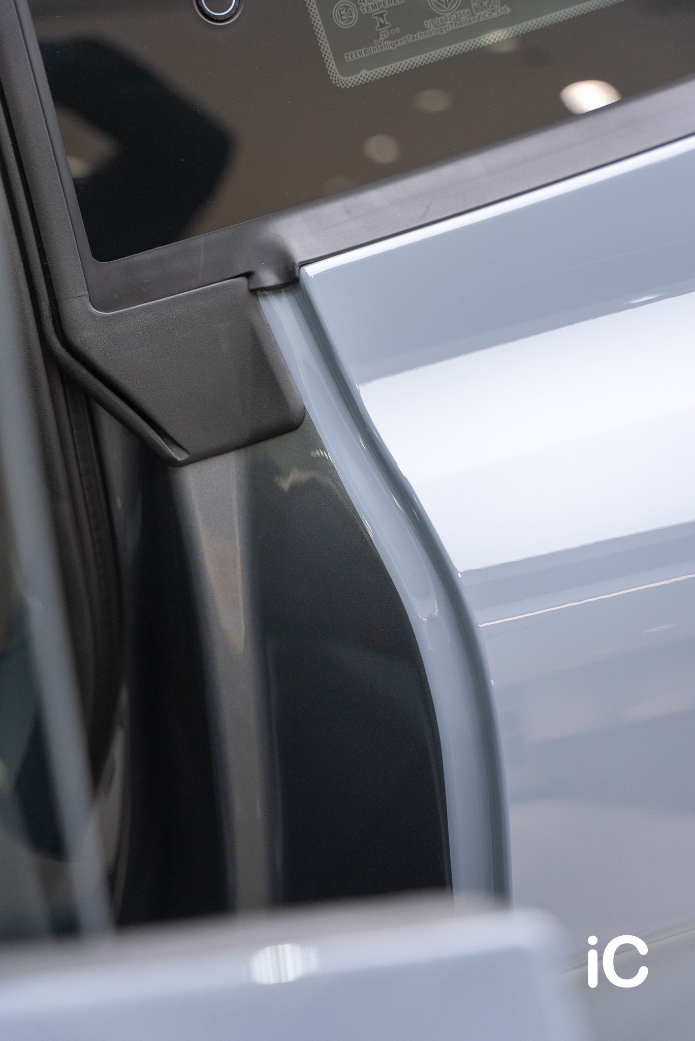 ic-detail-zeekr-7x-om-individual-colour-ppf-arctic-grey-14