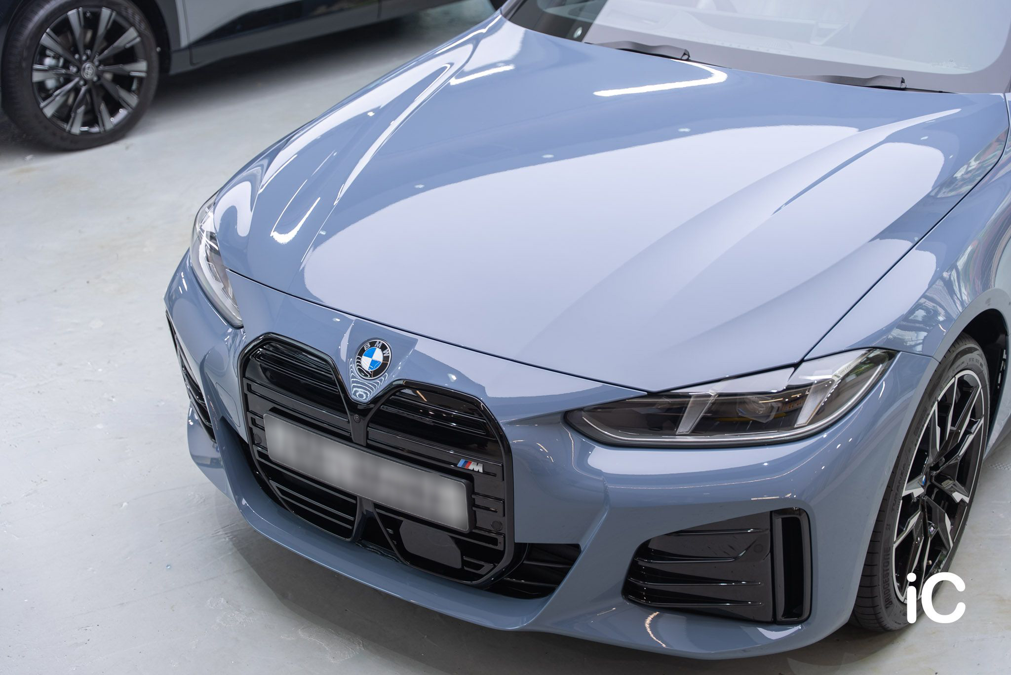 ic-detail-bmw-i4-m60-om-individual-colour-ppf-berfun-slate-blue-3
