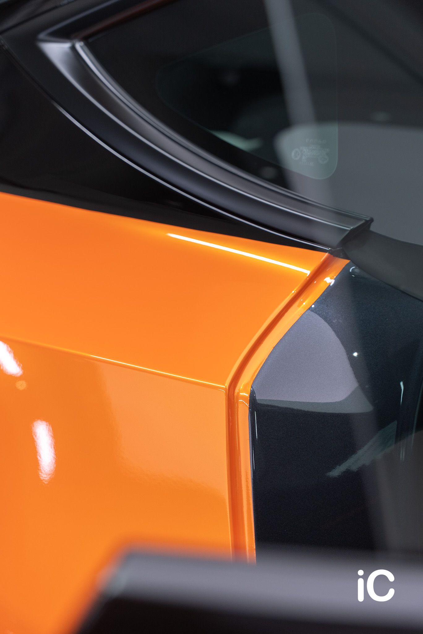 ic-detail-bmw-tesla-model-y-om-individual-colour-ppf-racing-orange-19