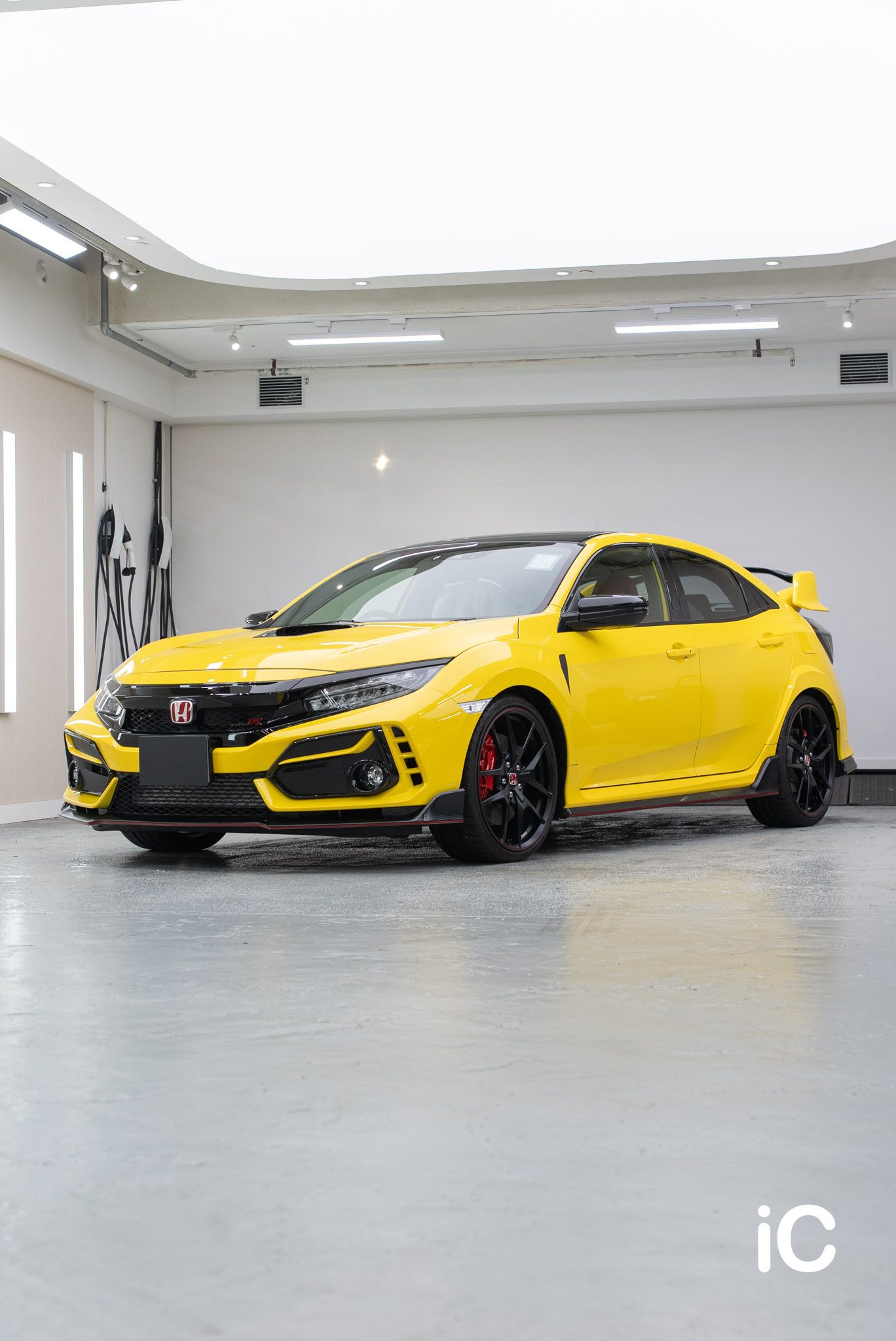 ic-detail-honda-fk-8-ulgo-black-infinity-gyeon-ppf-1