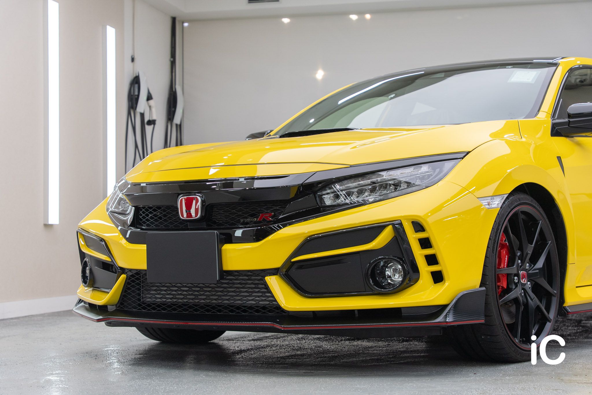 ic-detail-honda-fk-8-ulgo-black-infinity-gyeon-ppf-23