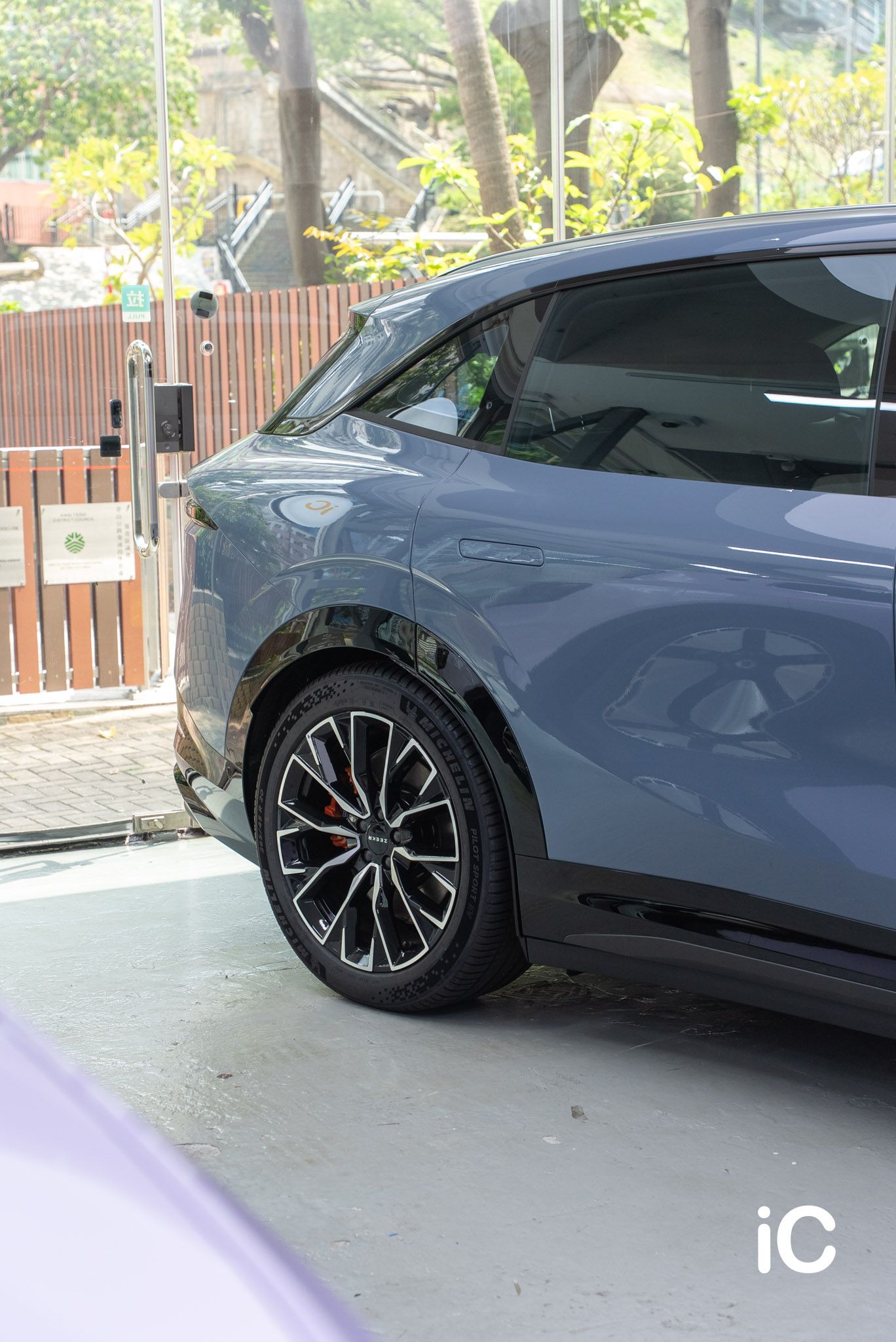 ic-detail-zeekr-7x-om-individual-colour-ppf-berfun-slate-blue-11