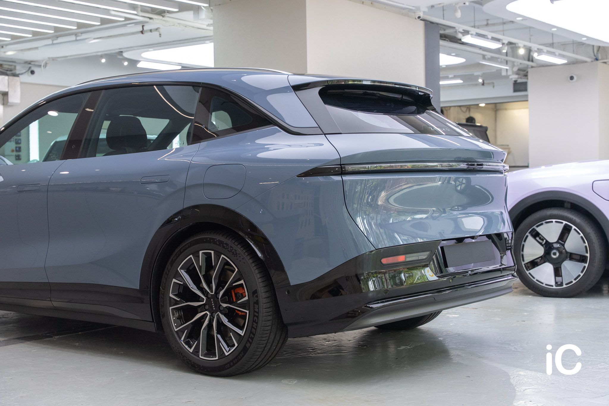 ic-detail-zeekr-7x-om-individual-colour-ppf-berfun-slate-blue-17