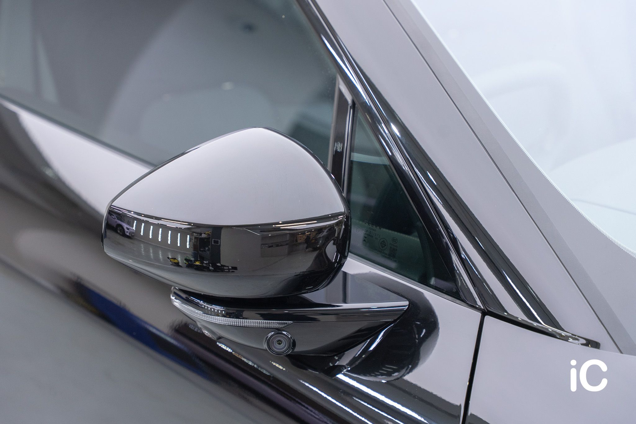 ic-detail-zeekr-7x-om-individual-colour-ppf-solid-black-22