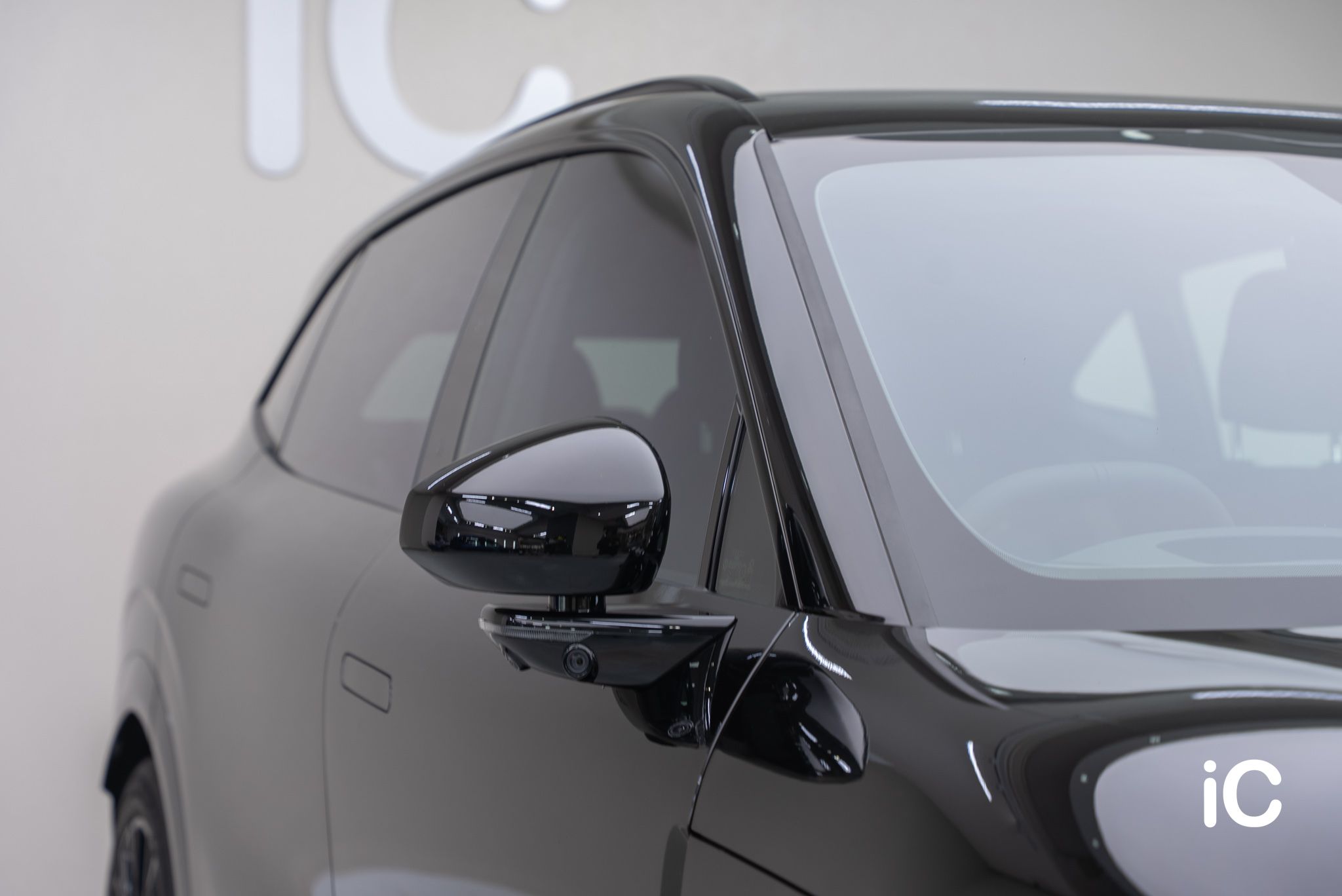 ic-detail-zeekr-7x-om-individual-colour-ppf-solid-black-4